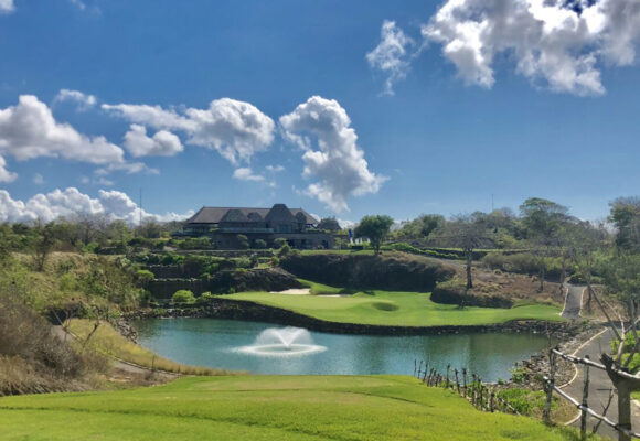 Golf in Bali