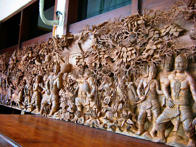 Perbedaan Keunikan Seni Ukir Kayu dari Jepara dan Bali - Arafuru